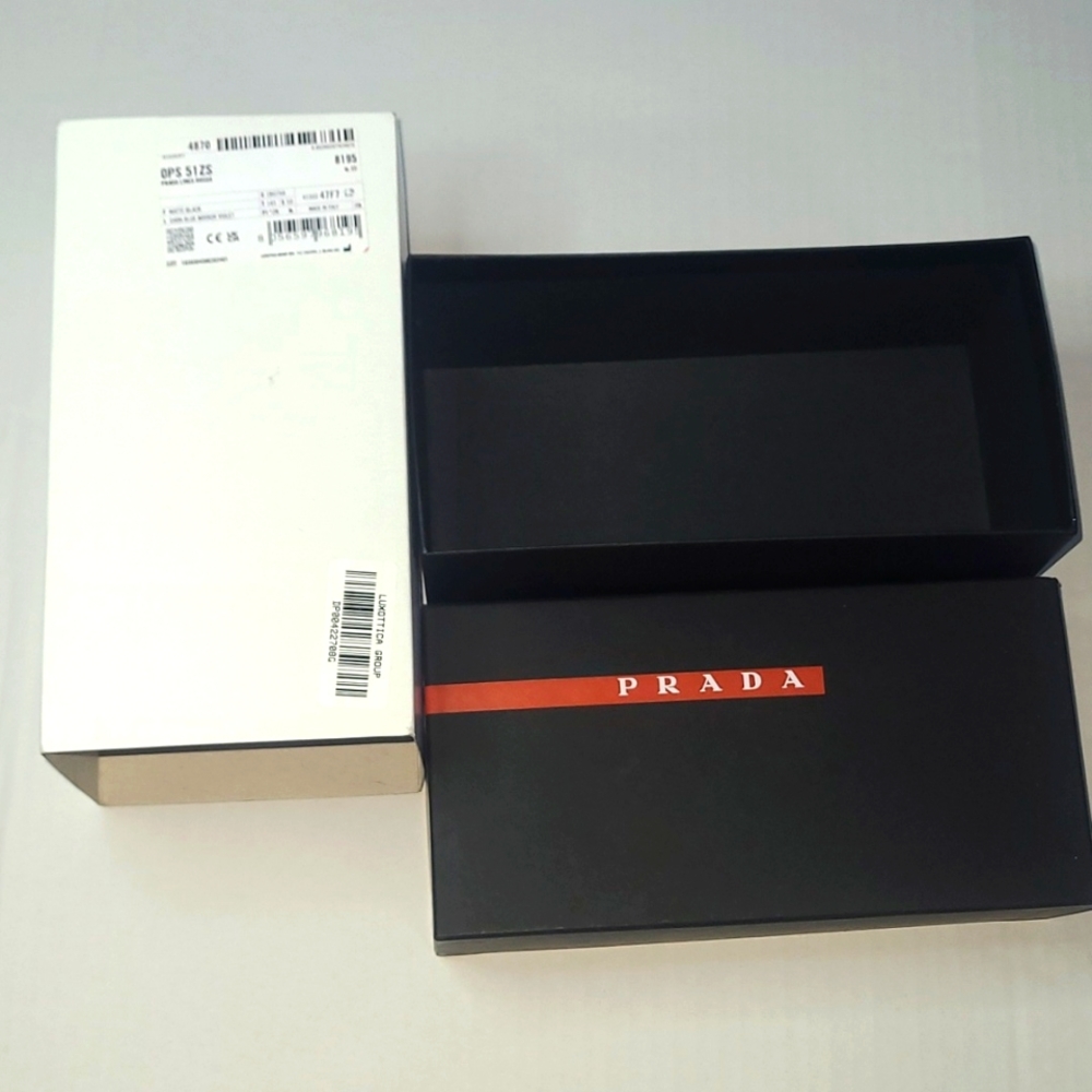 NEW AUTHENTIC PRADA SUNGLASSES GIFT BOX 🎁 📦 😎